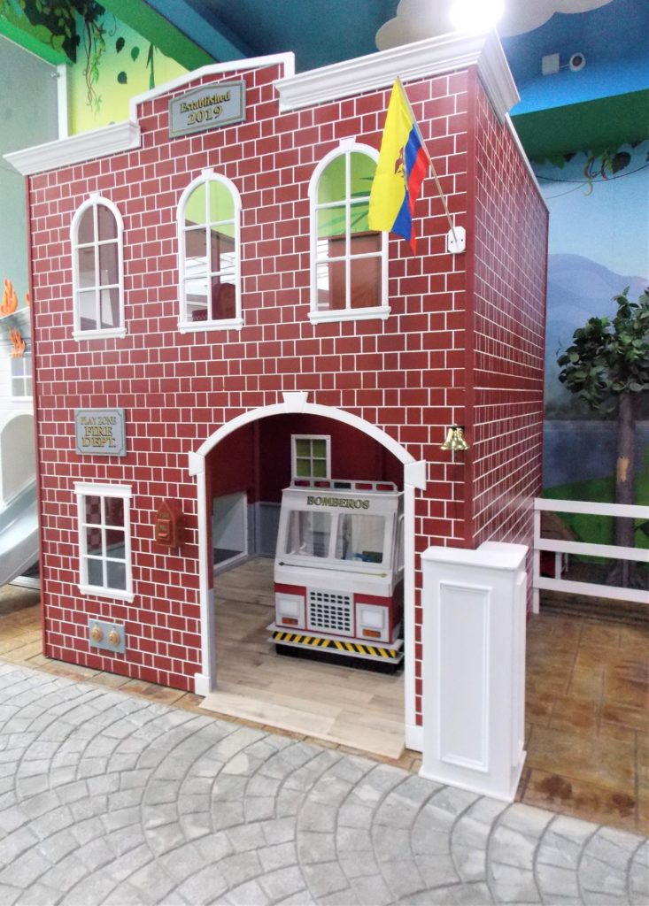 Main Street Fire Station - Lilliput Play Homes